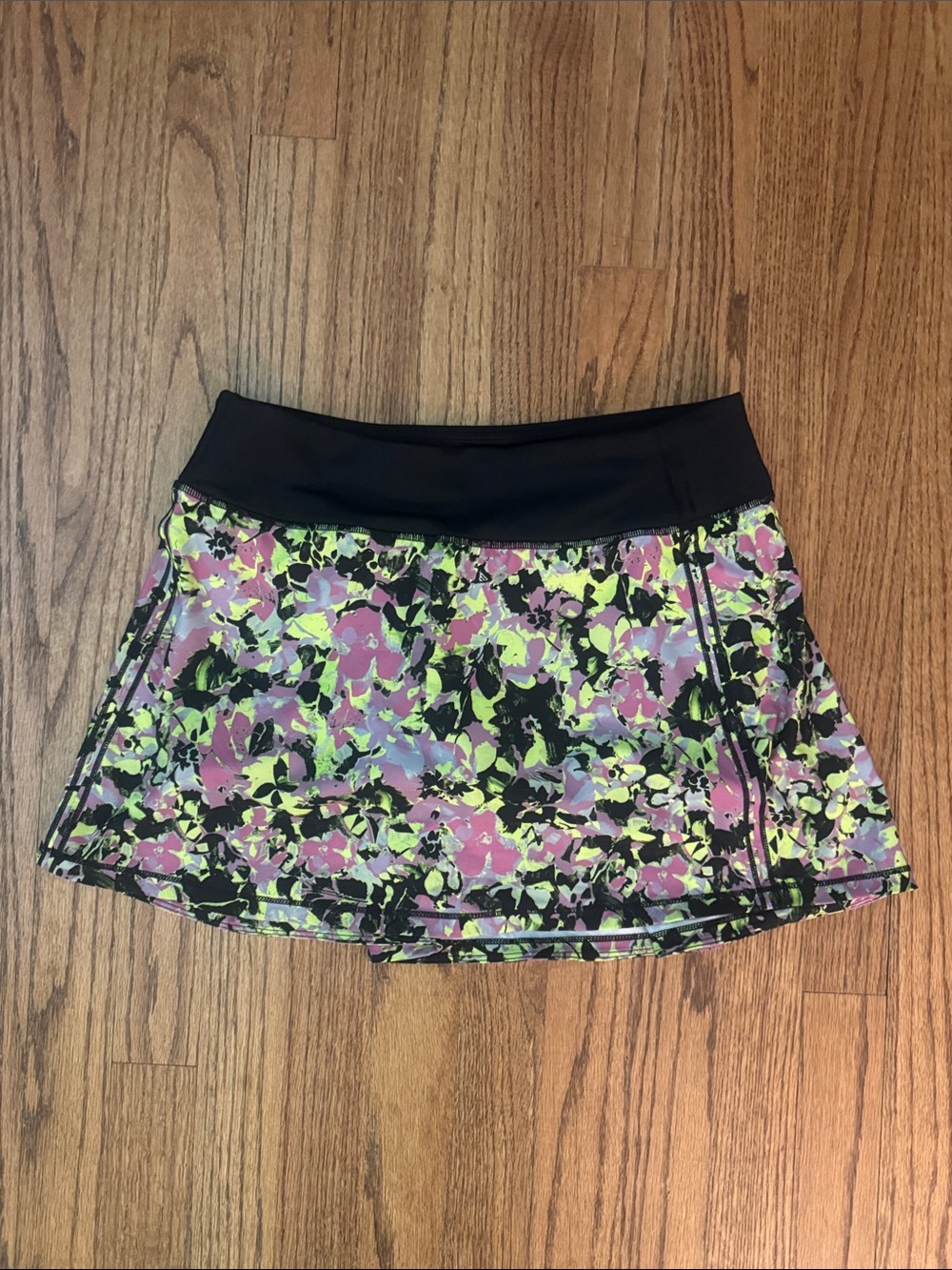 Lululemon | Pace Rival Mid-Rise Skirt highlight yellow/black/pink-Size 6